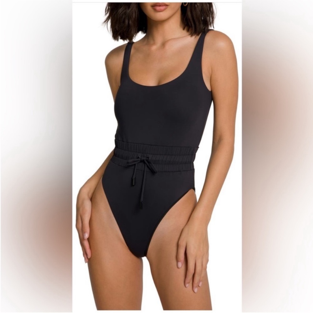 NWT Good American Waist Framer One-Piece Swimsuit